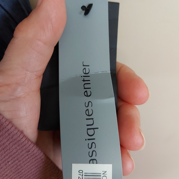 Classiques Entier wrap v neck blouse - Picture 7 of 8